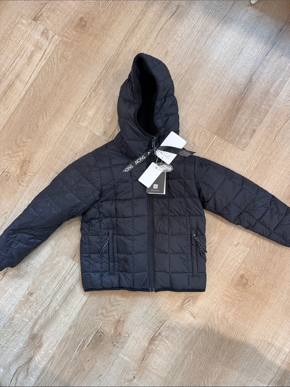 Taion Japan Reversoble Black Hooded Quilted Puffer Jacket